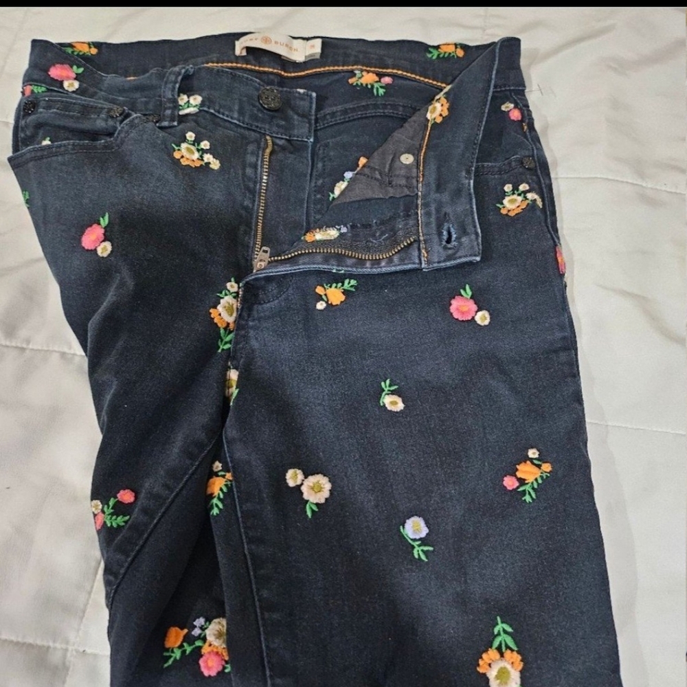 Jeans - Picture 2 of 3